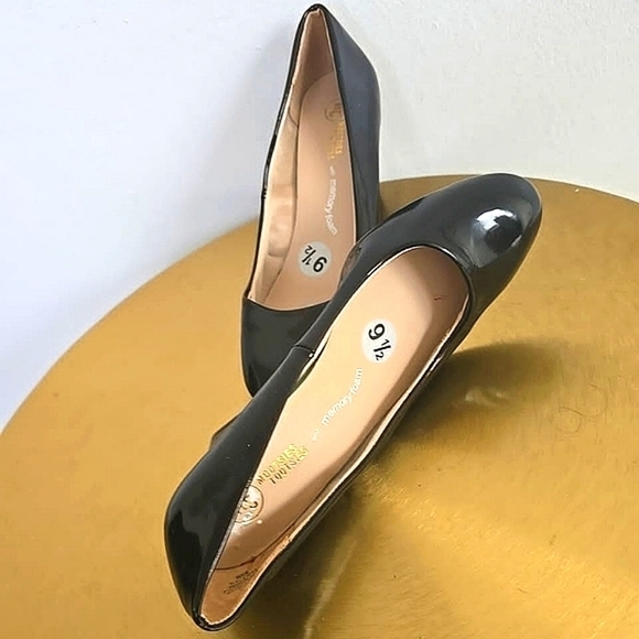 Mootsies Tootsies Women’s Black Patent Leather Wedge Size 9.5 🌴 - Picture 8 of 9